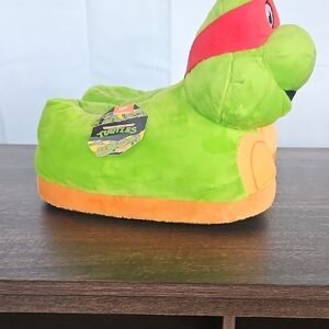 Teenage Mutant Ninja Turtles Green and Orange RED Rapheal Kids Slippers